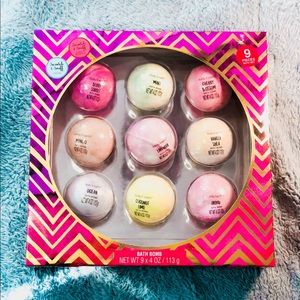 Bath Bombs